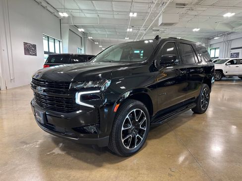 Used 2023 Chevrolet Tahoe RST w/ Luxury Package AWD/4WD image 3