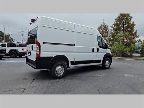 New 2026 RAM ProMaster 1500 w/ Convenience Group image 32