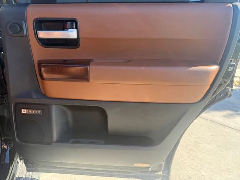 Used 2016 Toyota Sequoia Platinum AWD/4WD image 26