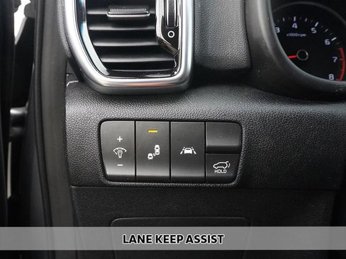 Used 2021 Kia Sportage EX AWD/4WD image 3