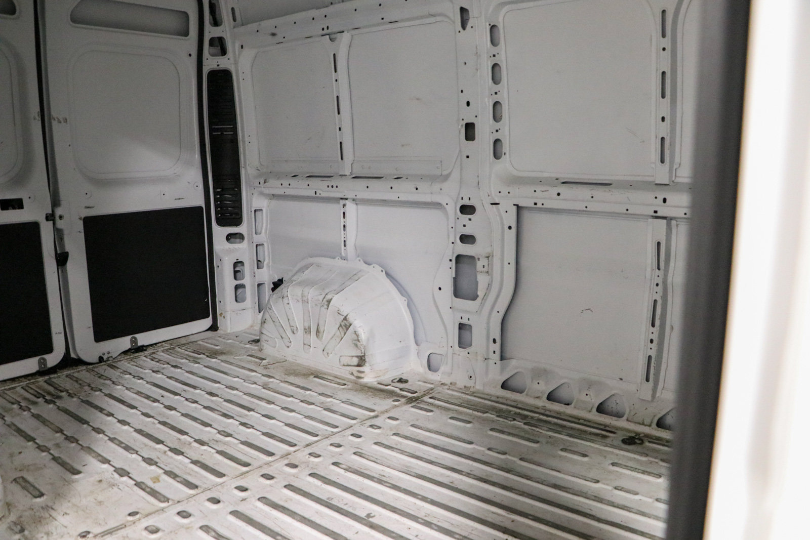 Used 2024 RAM ProMaster 2500 w/ Convenience Group FWD image 26