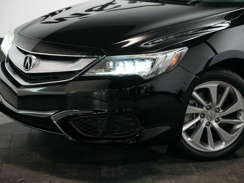 Used 2017 Acura ILX FWD image 10