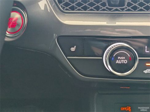 New 2025 Acura Integra image 25