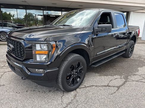 Used 2023 Ford F150 XL w/ STX Black Appearance Package AWD/4WD image 5