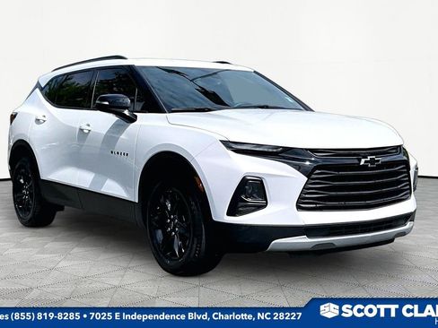 Used 2022 Chevrolet Blazer LT FWD image 1
