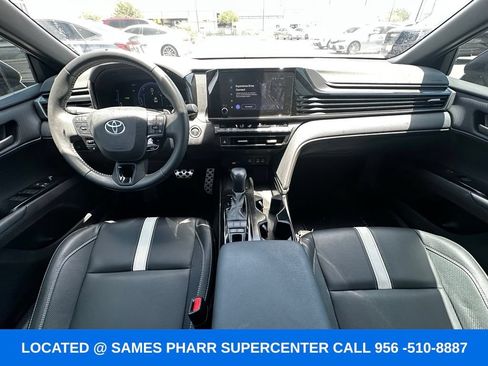 Used 2025 Toyota Camry SE w/ Convenience Package FWD image 10