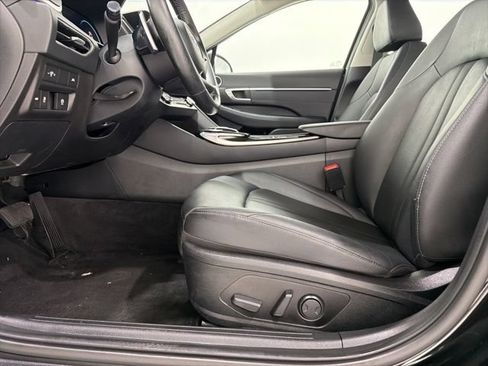 Used 2022 Hyundai Sonata Limited FWD image 14