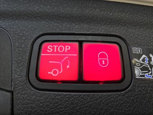 New 2026 Mercedes-Benz GLE 450 4MATIC image 14