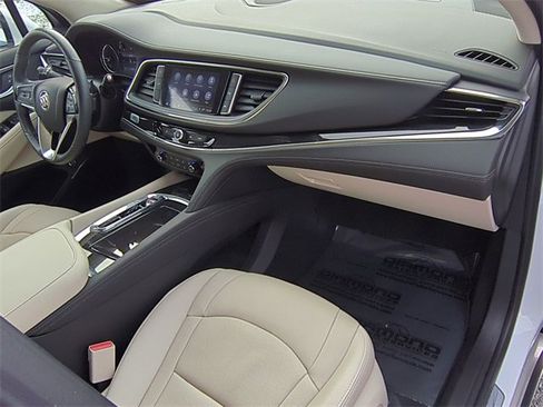 Used 2023 Buick Enclave Essence w/ Experience Buick Package image 20