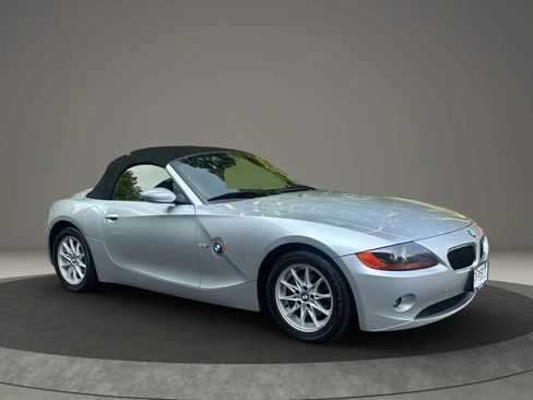 Used 2003 BMW Z4 2.5i RWD image 3