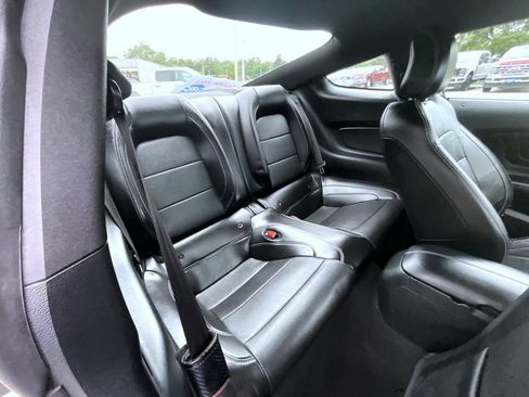 Used 2022 Ford Mustang GT Premium w/ Equipment Group 401A RWD image 18