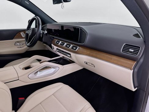 Certified 2024 Mercedes-Benz GLE 350 4MATIC image 32