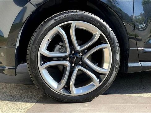 Used 2014 Ford Edge Sport w/ Driver Entry Package AWD/4WD image 9