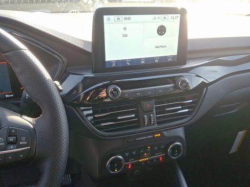 New 2025 Ford Escape ST-Line w/ Equipment Group 301A image 23