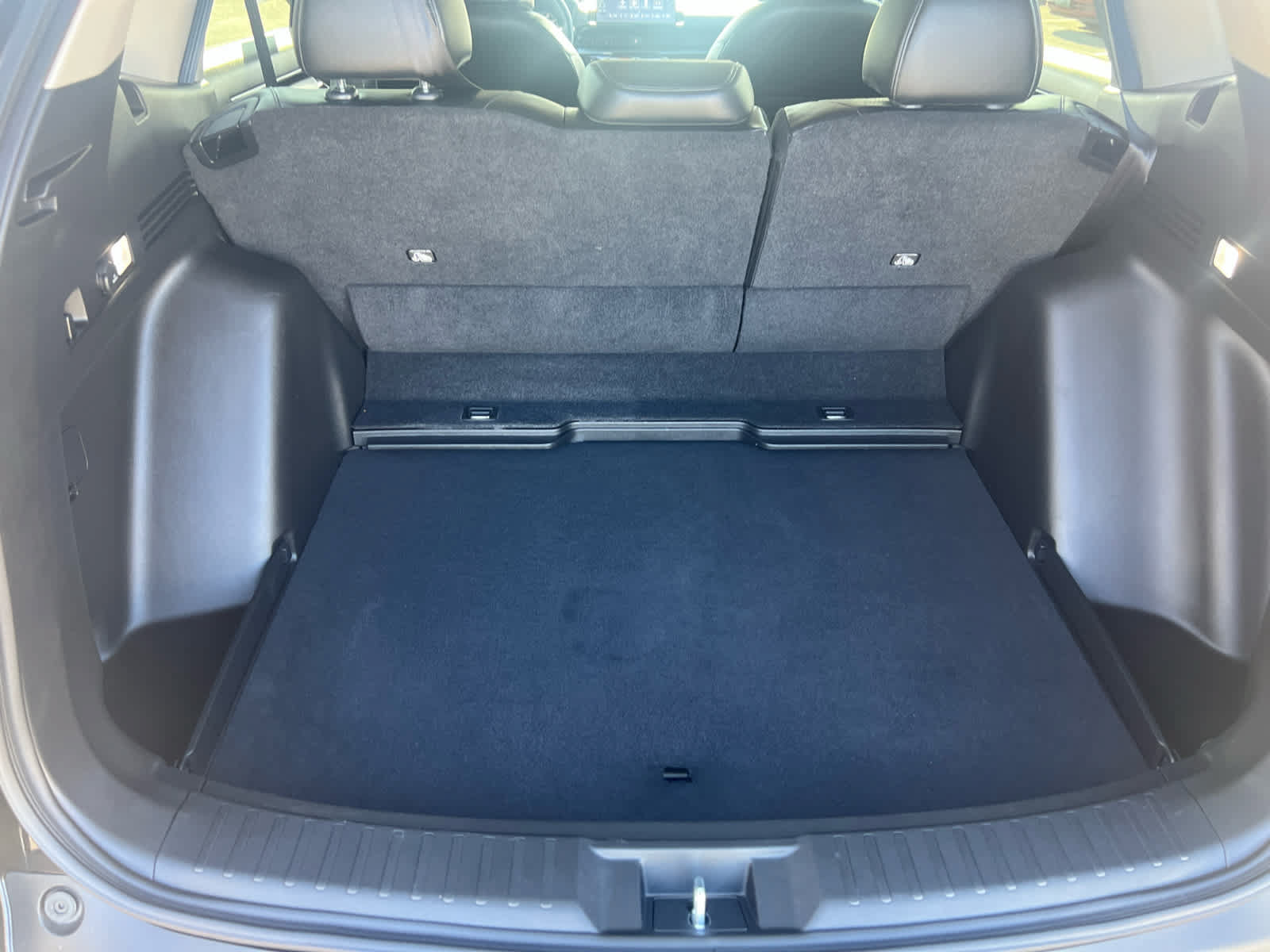 Used 2025 Honda CR-V EX-L image 10