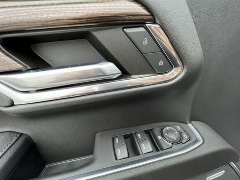 Used 2022 Chevrolet Silverado 1500 LT Trail Boss w/ LT Trail Boss Premium Package image 23