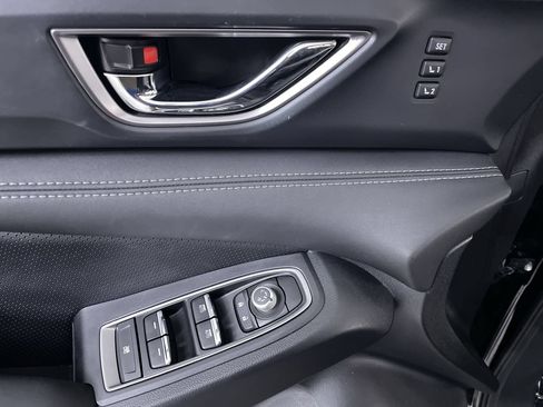 Used 2023 Subaru Ascent Limited AWD/4WD image 11