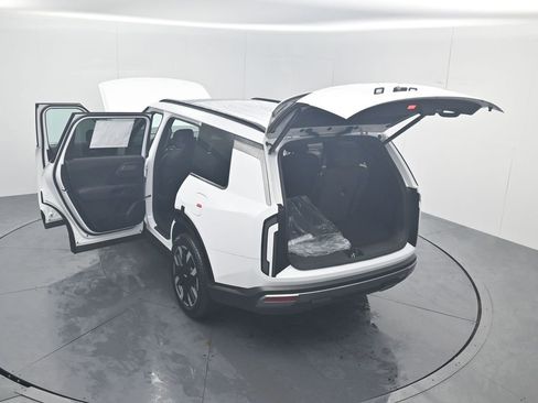 New 2027 Kia Telluride S w/ Towing Package image 57