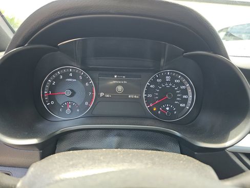 Used 2021 Kia Forte GT w/ GT2 Package FWD image 11