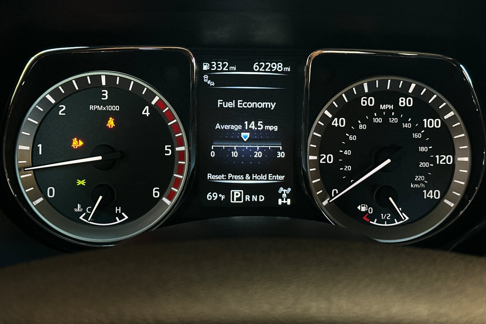 Used 2017 Nissan Titan Platinum Reserve AWD/4WD image 23