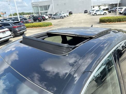 Used 2024 Audi Q5 2.0T Premium Plus w/ Premium Plus Package image 32