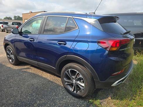 Used 2023 Buick Encore GX Select FWD image 4