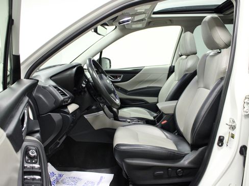 Used 2022 Subaru Forester Limited AWD/4WD image 12
