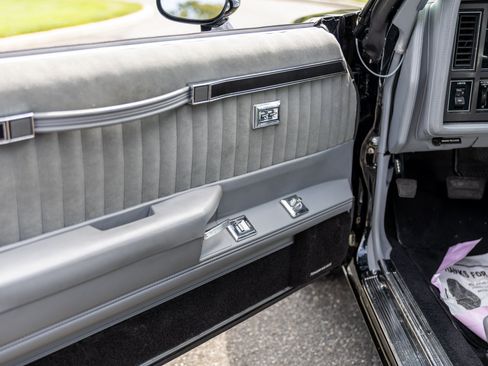 Used 1987 Buick Regal Coupe RWD image 34