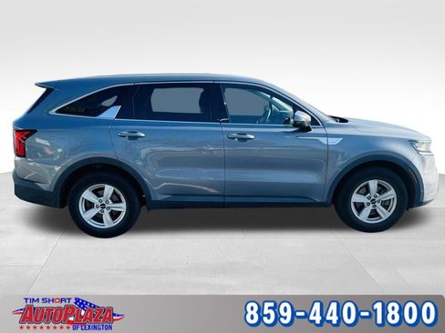 Used 2022 Kia Sorento LX image 6