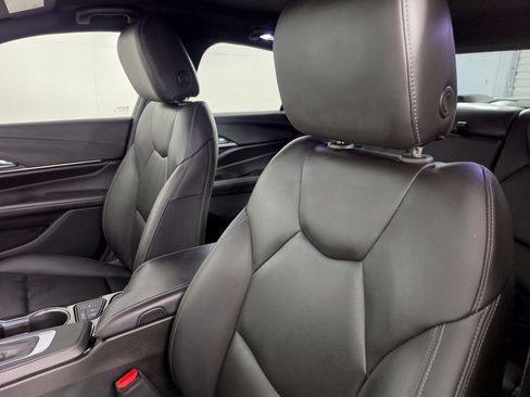 Used 2023 Cadillac CT4 Luxury RWD image 16