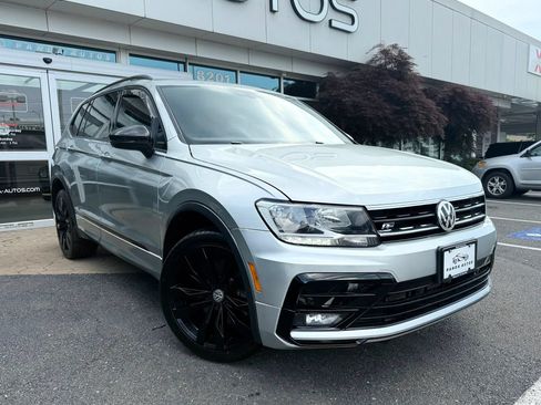 Used 2020 Volkswagen Tiguan SE R-Line AWD/4WD image 1