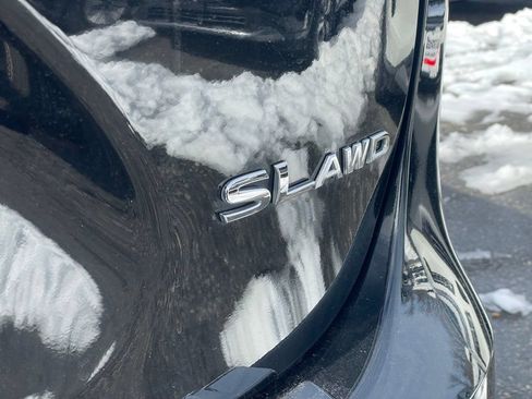 Certified 2020 Nissan Rogue Sport SL w/ Premium Package AWD/4WD image 28