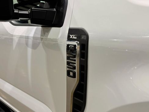 Used 2024 Ford F250 XL w/ FX4 Off-Road Package AWD/4WD image 54