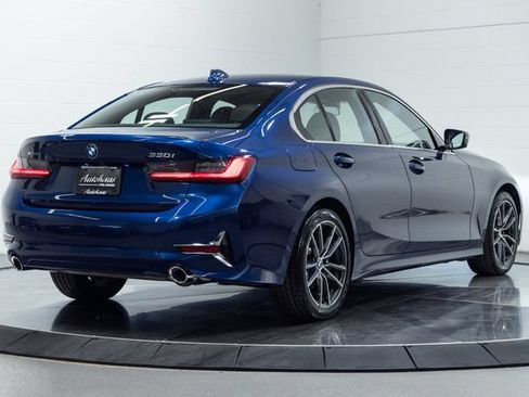 Used 2019 BMW 330i xDrive Sedan w/ Premium Package AWD/4WD image 10