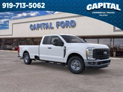 New 2026 Ford F250 XL w/ XL Chrome Package RWD image 9