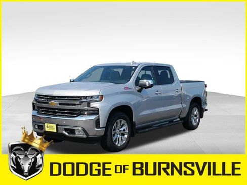Used 2020 Chevrolet Silverado 1500 LTZ AWD/4WD image 3