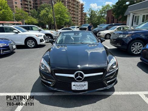Used 2013 Mercedes-Benz SL 550 image 4