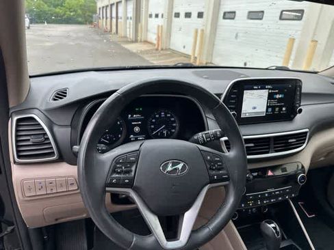 Used 2021 Hyundai Tucson Ultimate w/ Cargo Package AWD/4WD image 6