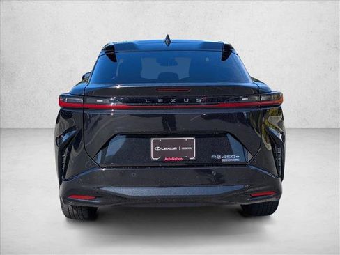 Used 2023 Lexus RZ 450e Premium w/ Technology Package image 7