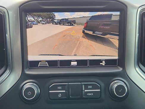 Used 2020 Chevrolet Silverado 1500 LT w/ Texas Edition RWD image 14