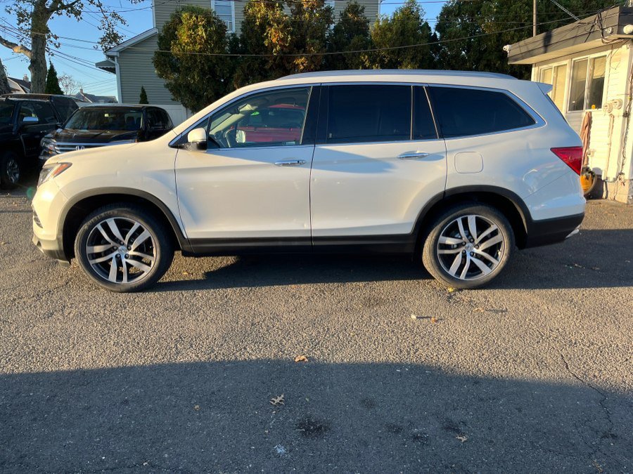 Used 2018 Honda Pilot Touring image 4