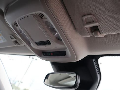 Used 2024 Buick Envision Preferred AWD/4WD image 17