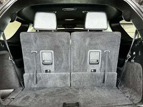 Used 2018 Dodge Durango GT w/ Premium Group RWD image 11