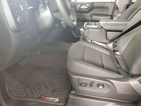 New 2026 Chevrolet Silverado 1500 Custom Trail Boss w/ Dark Appearance Package image 11