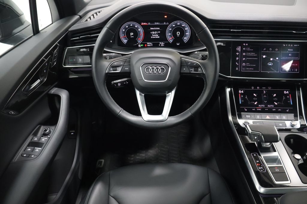 Used 2025 Audi Q7 3.0T Premium w/ Convenience Package AWD/4WD image 16