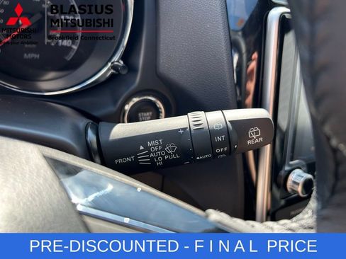 Used 2025 Mitsubishi Outlander Sport SEL AWD/4WD image 53