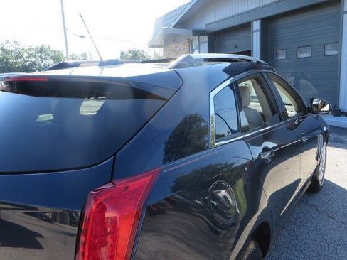 Used 2015 Cadillac SRX Luxury w/ Driver Awareness Package AWD/4WD image 42
