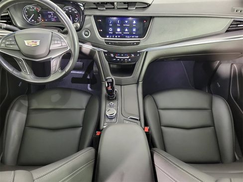 Certified 2023 Cadillac XT5 Luxury image 15
