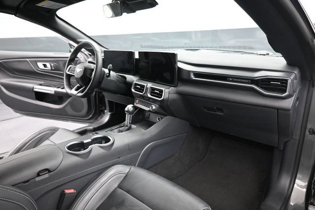 Used 2026 Ford Mustang Premium RWD image 19