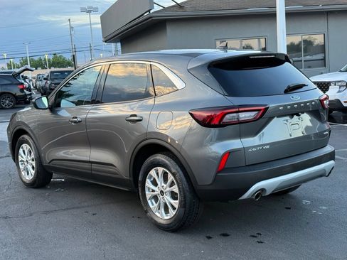Used 2023 Ford Escape Active AWD/4WD image 6